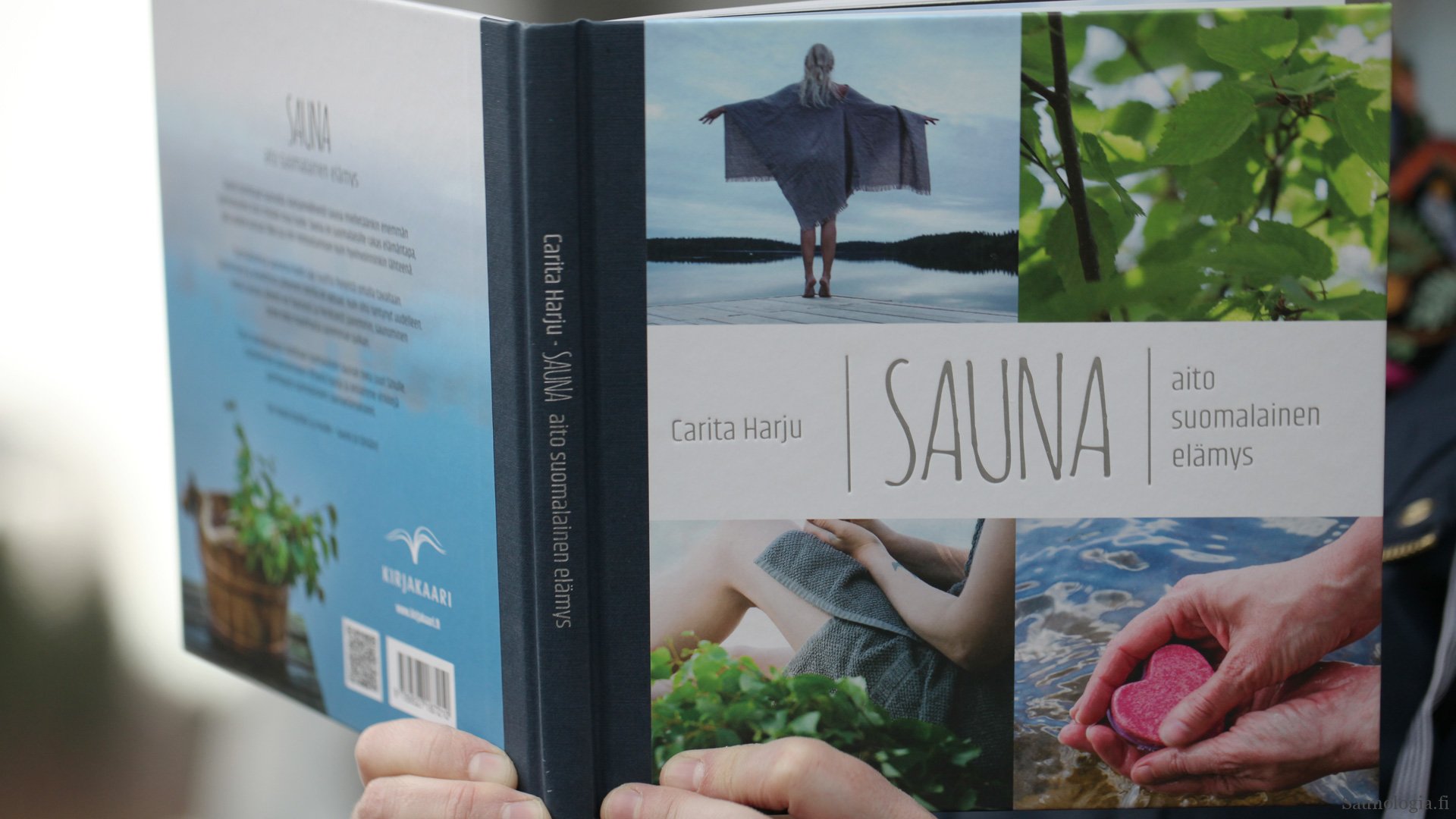 Kirja-arvio: Carita Harju – Sauna aito suomalainen elämys